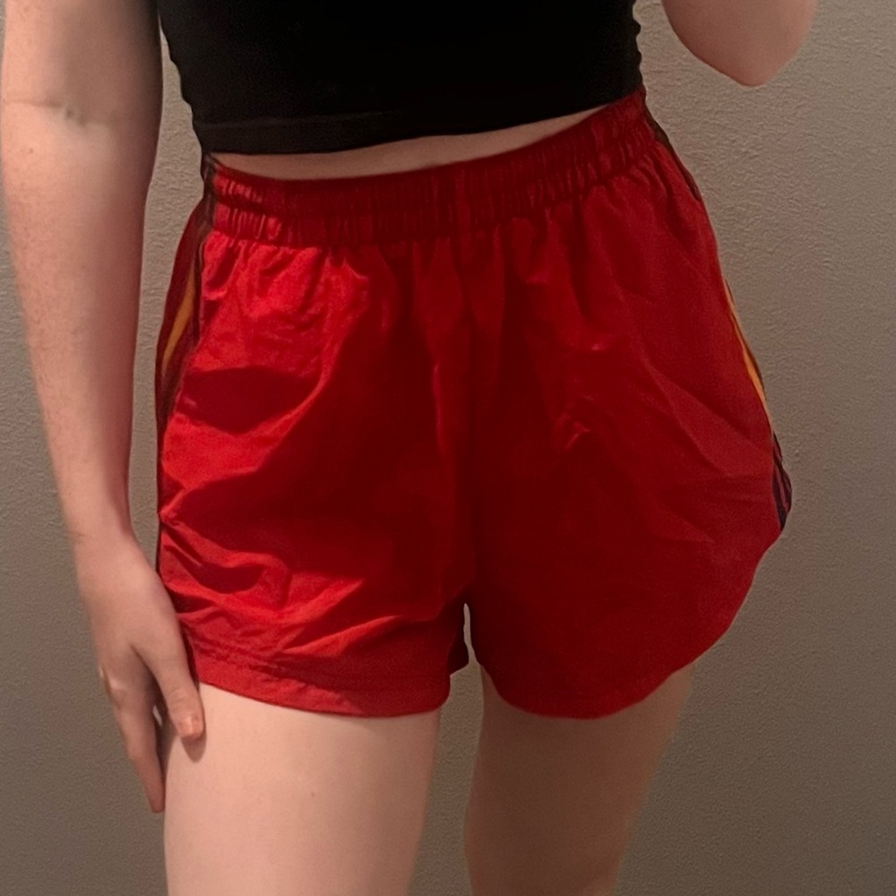 NWT Women’s Adidas Shorts (size xs), RARE - Picture 5 of 7